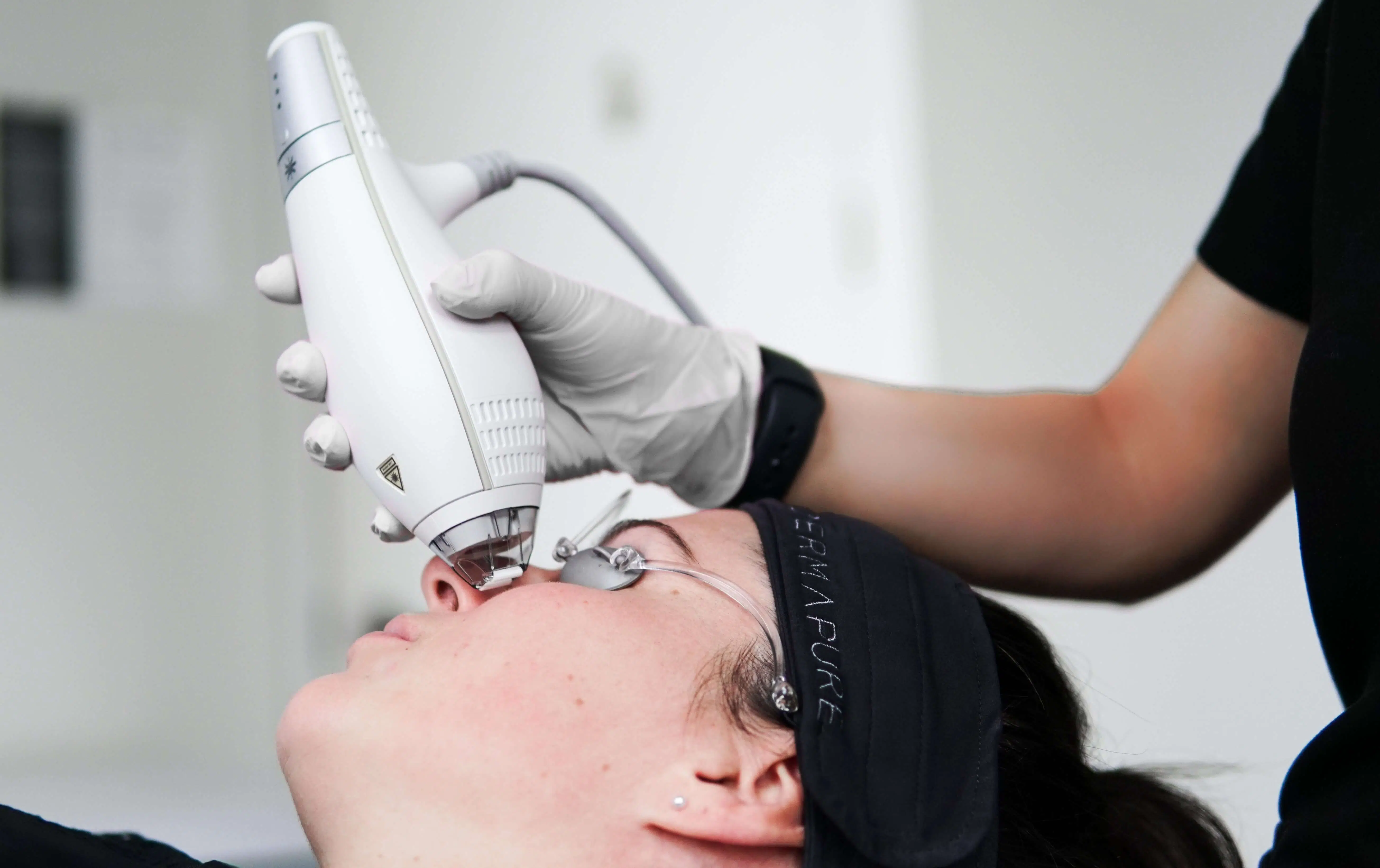 prix traitement clear brillant dermapure