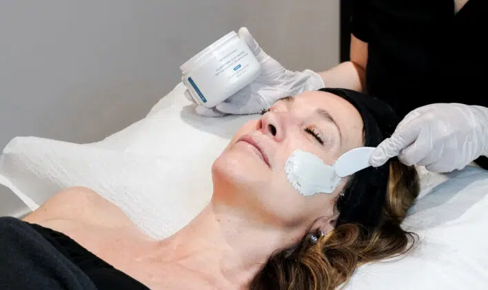 Facial Skinceuticals in Sherbrooke
