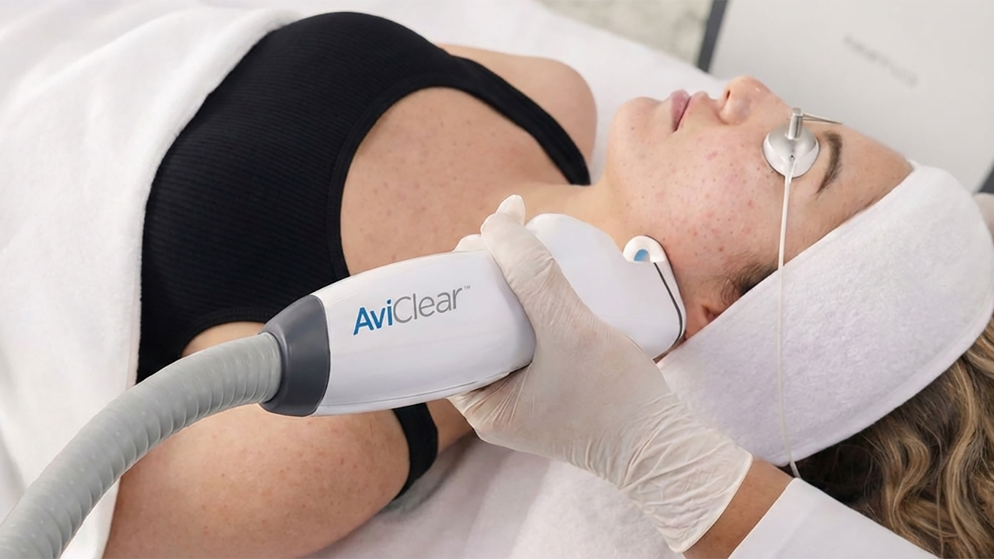 A photo of a dermapure clinic procedure room